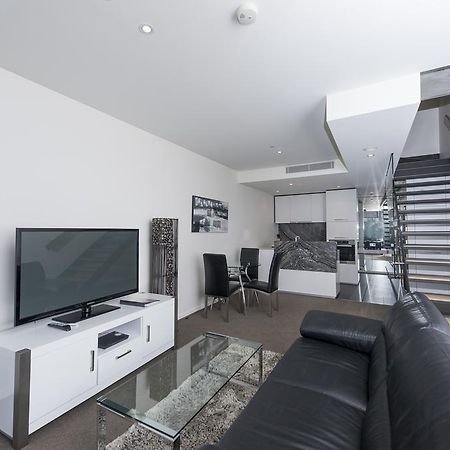 Lj Hooker Manuka Prestige Accommodation Canberra Exterior photo