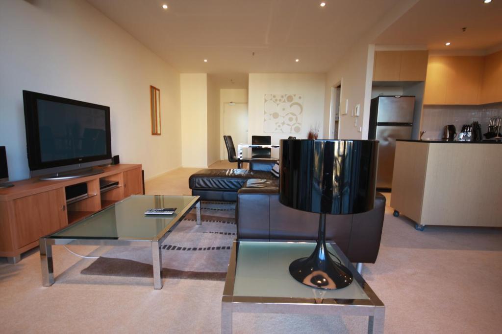 Lj Hooker Manuka Prestige Accommodation Canberra Room photo