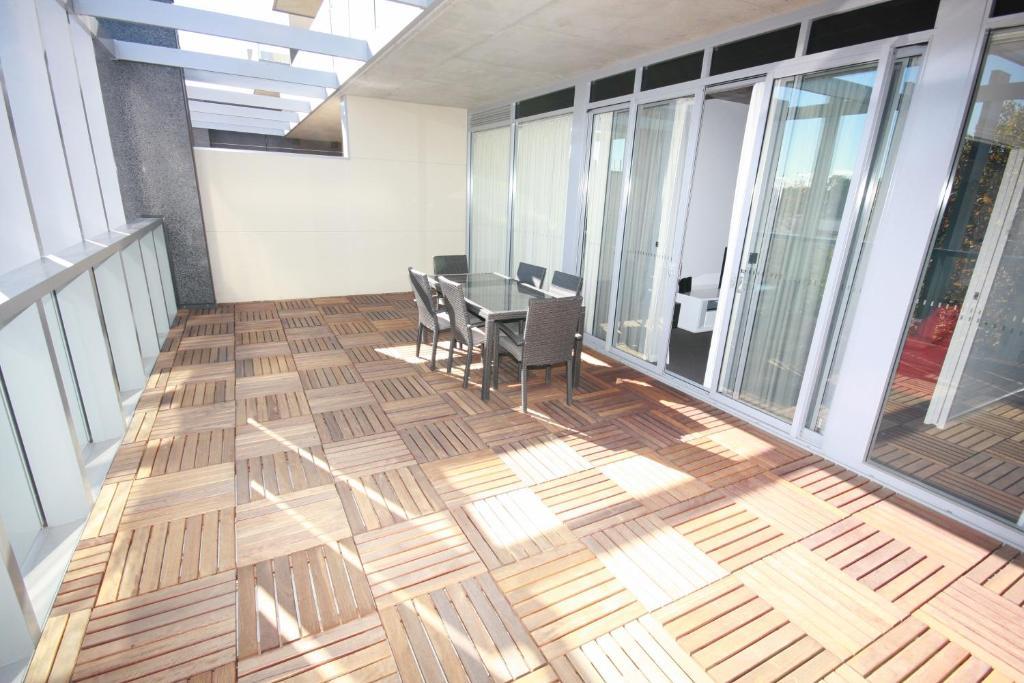 Lj Hooker Manuka Prestige Accommodation Canberra Room photo