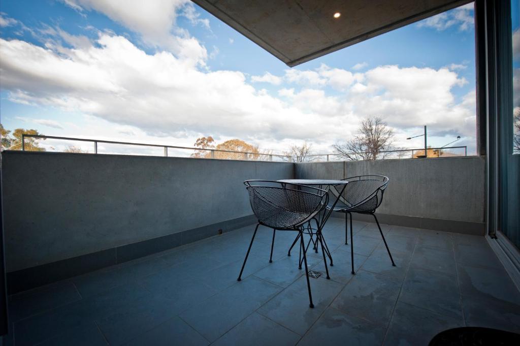 Lj Hooker Manuka Prestige Accommodation Canberra Room photo
