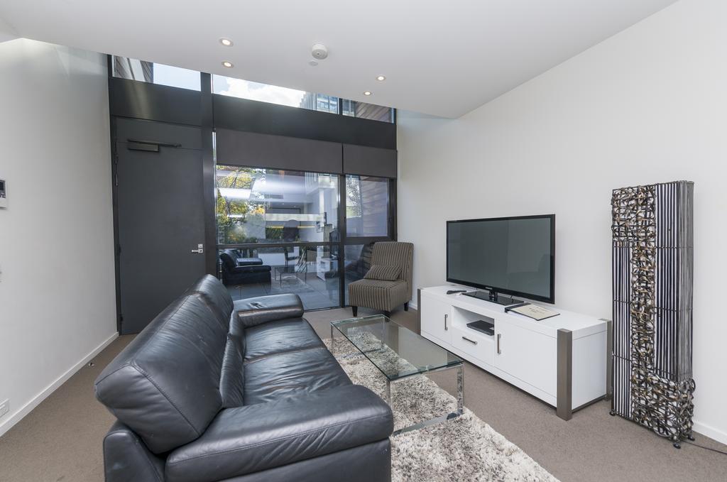 Lj Hooker Manuka Prestige Accommodation Canberra Exterior photo