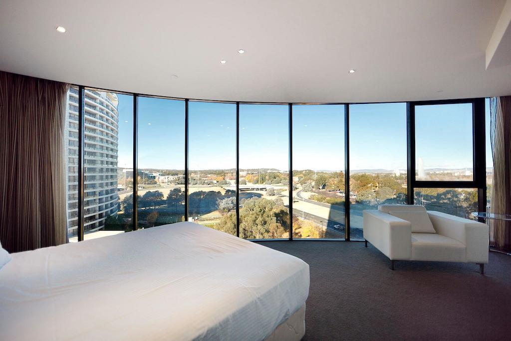 Lj Hooker Manuka Prestige Accommodation Canberra Room photo