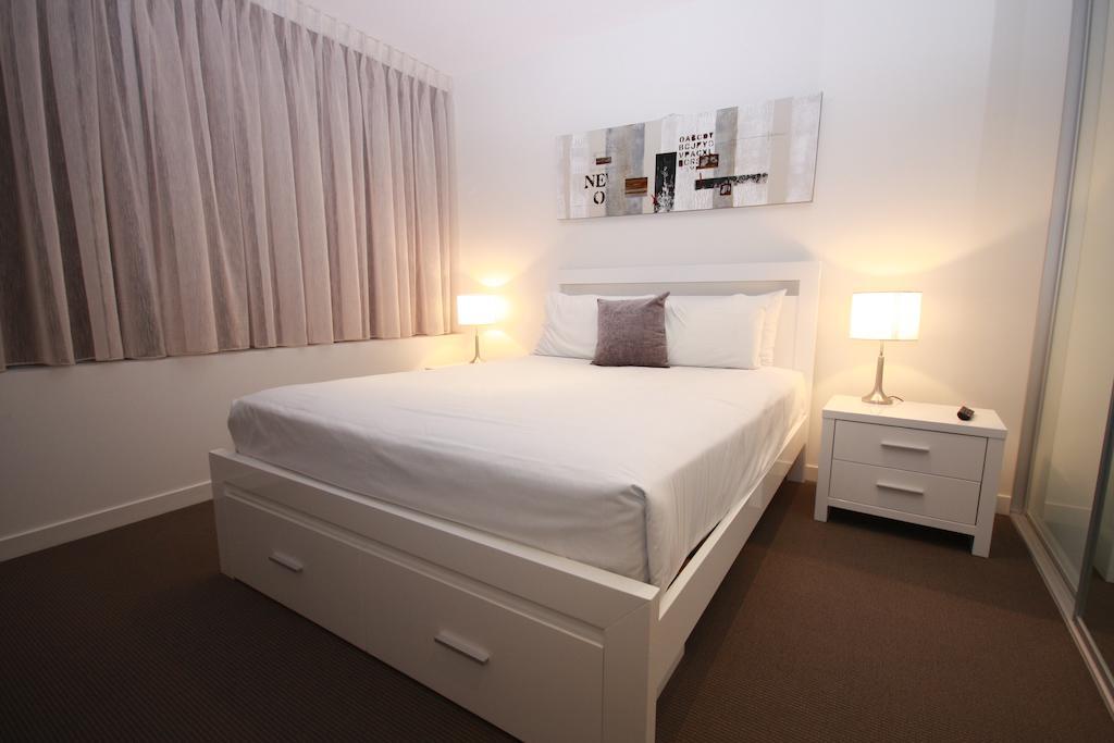 Lj Hooker Manuka Prestige Accommodation Canberra Room photo