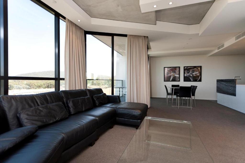 Lj Hooker Manuka Prestige Accommodation Canberra Room photo