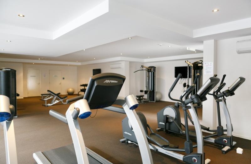 Lj Hooker Manuka Prestige Accommodation Canberra Exterior photo